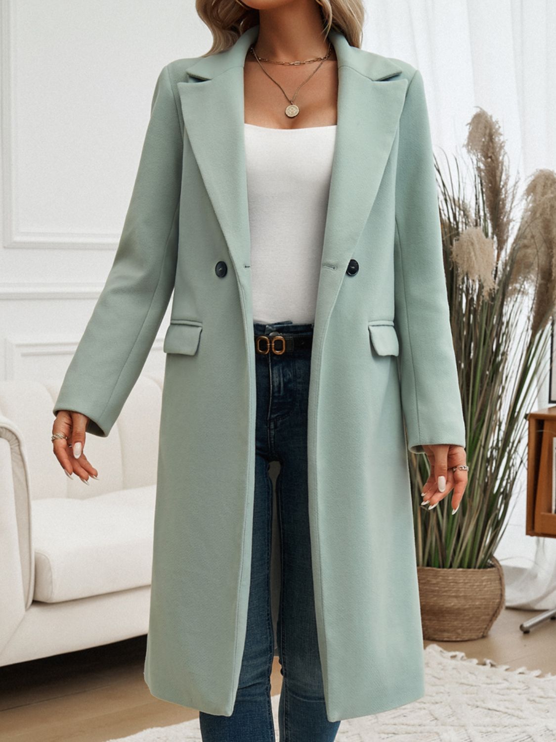 Manteau à manches longues et col à poches Devine