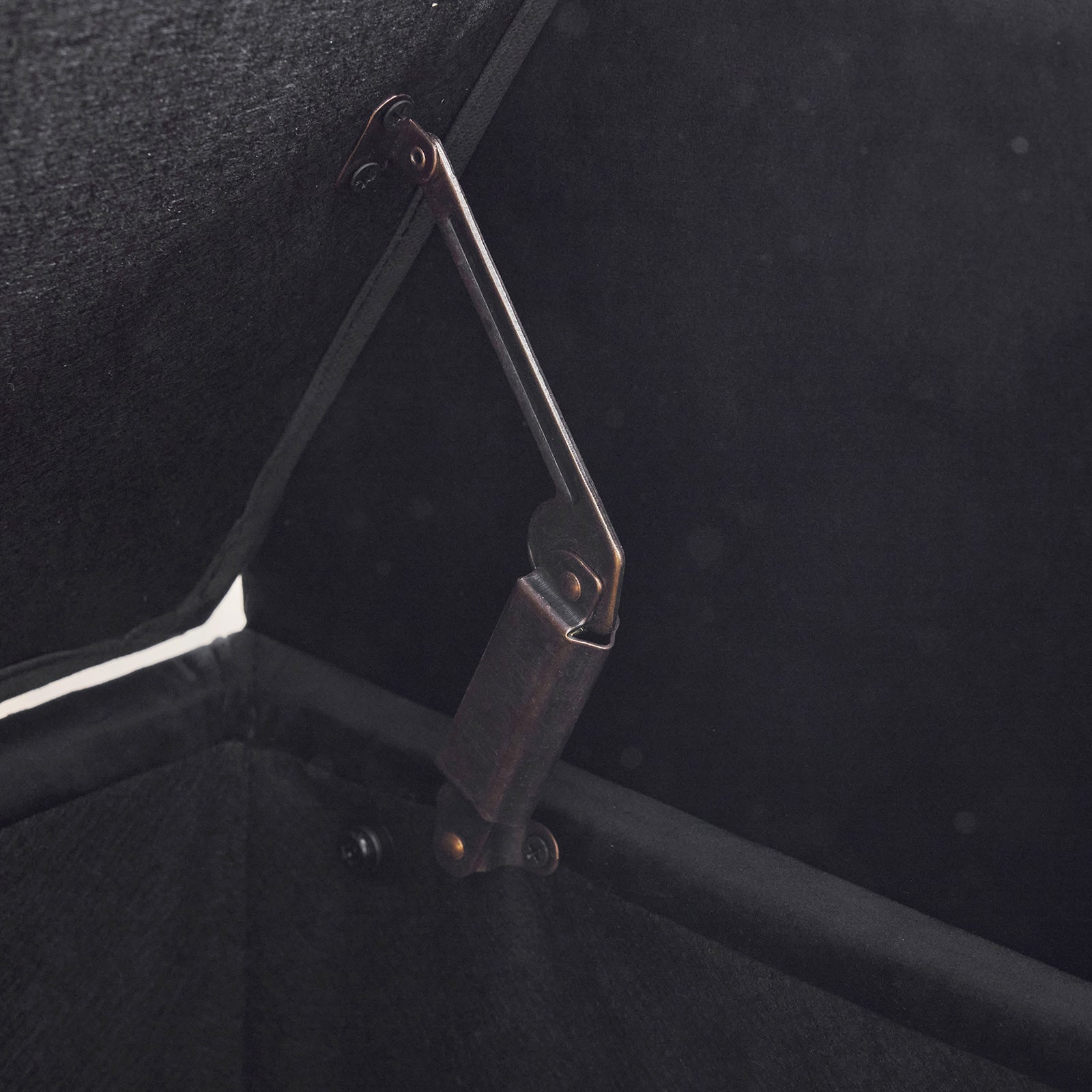 Storage Bench, 44.5-Inch Queen Velvet Button Bedside Bench, Entryway Living Room with Armrests, Nailhead Trim Black