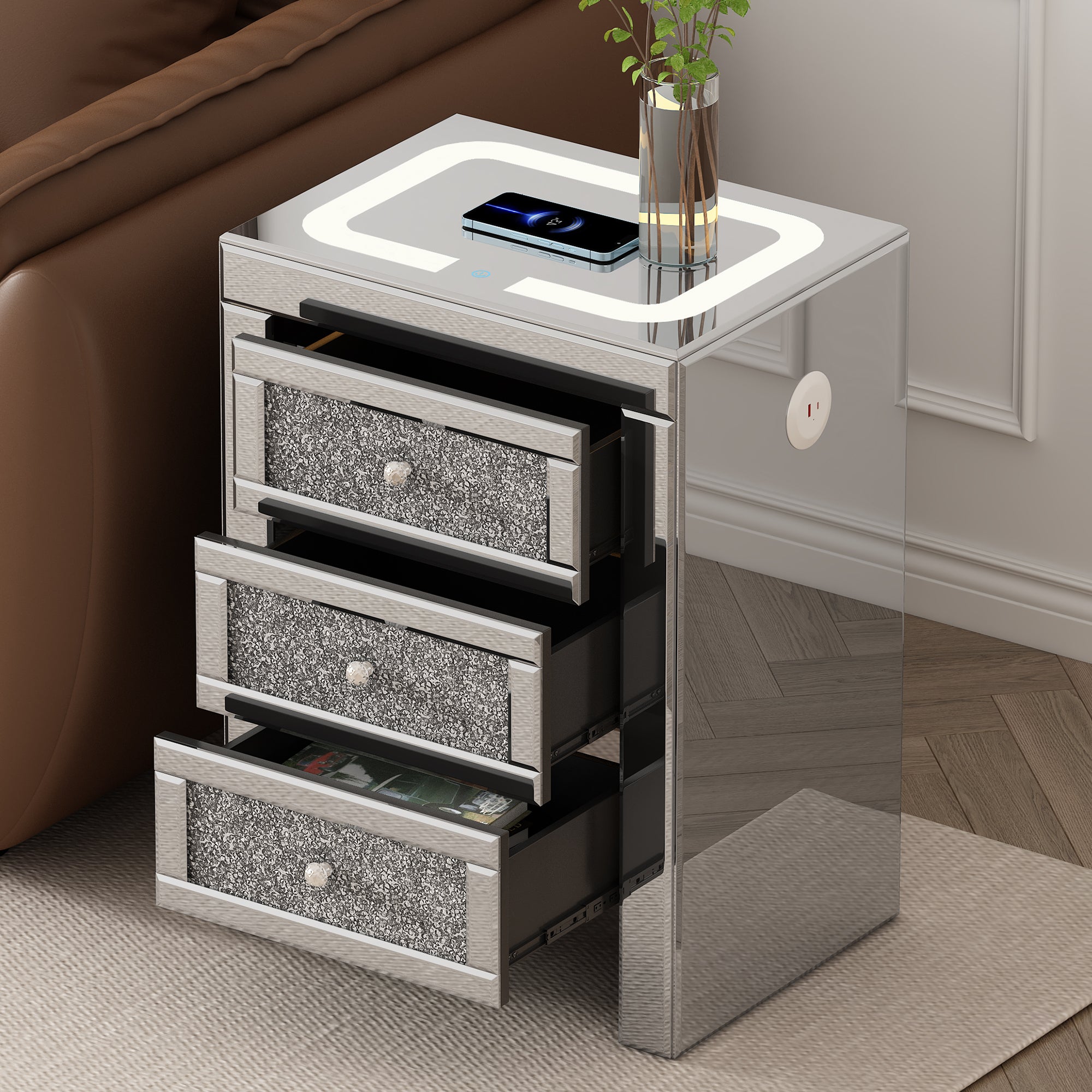Table basse rectangulaire argentée miroir U-Can 15,7" W avec fonction de chargement sans fil et USB, lumières LED, poignée de style cristal