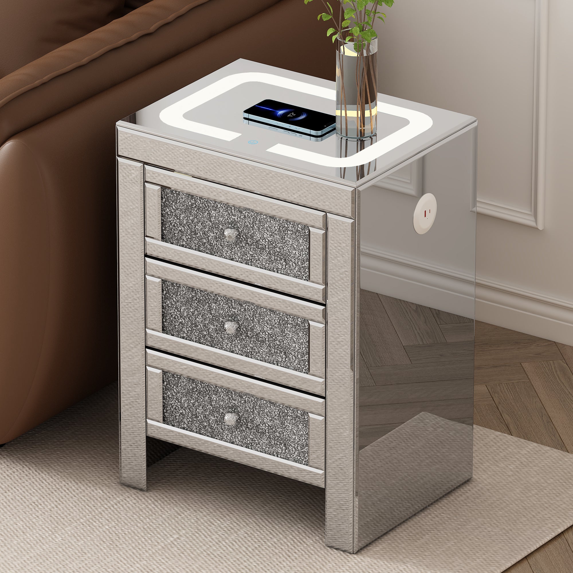 Table basse rectangulaire argentée miroir U-Can 15,7" W avec fonction de chargement sans fil et USB, lumières LED, poignée de style cristal