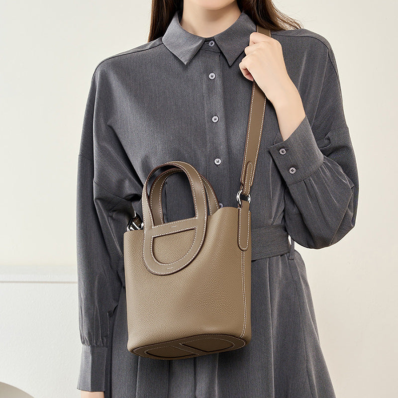 Sac seau en cuir véritable pour femme, sacoche à bandoulière en cuir de vachette avec couche supérieure et nez de cochon