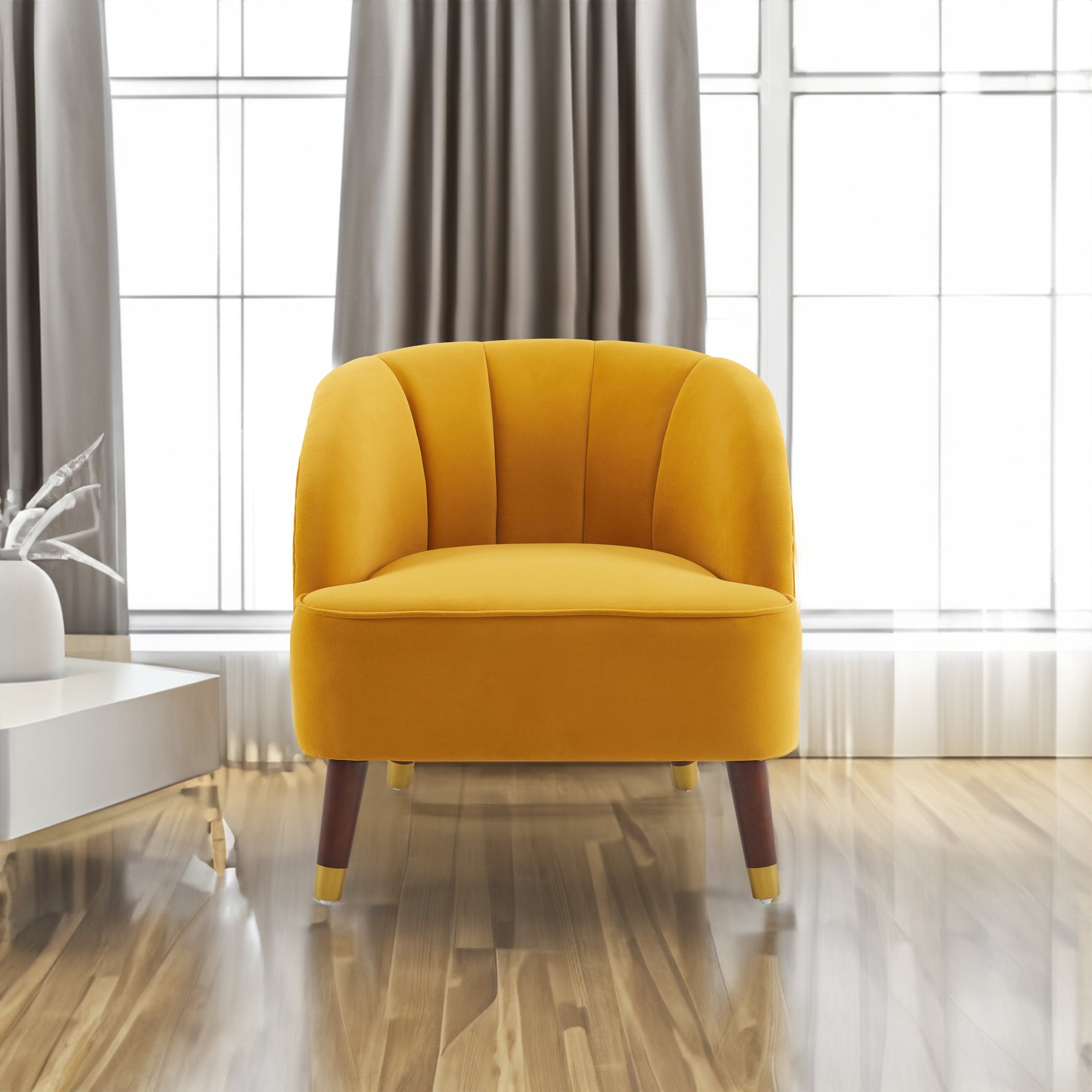 Chaise d'appoint rembourrée en forme de tonneau avec pieds en bois