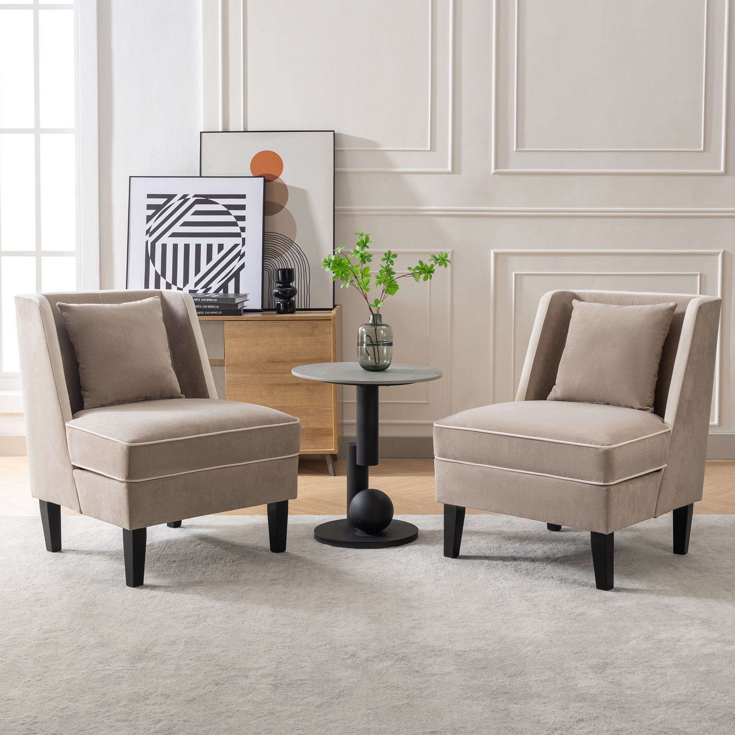 Fauteuil d'appoint rembourré en velours avec passepoil crème, beige et crème