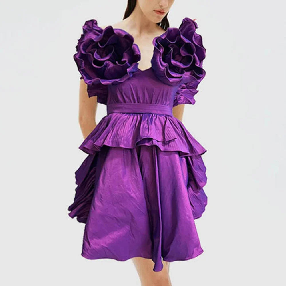 Nouvelle robe d'été en satin violet à volants et col en V pour femme, tenue de soirée élégante et sexy