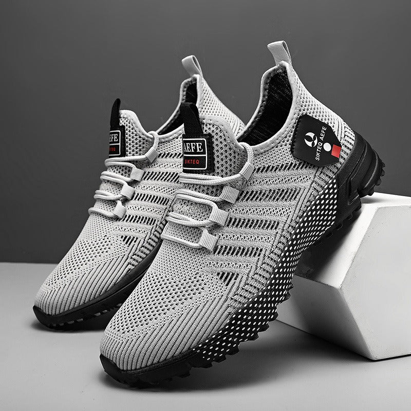 Chaussures de sport britanniques en maille légère et simple, couleur unie, refroidies par air, pour hommes, semelle épaisse, chaussures de course respirantes tissées