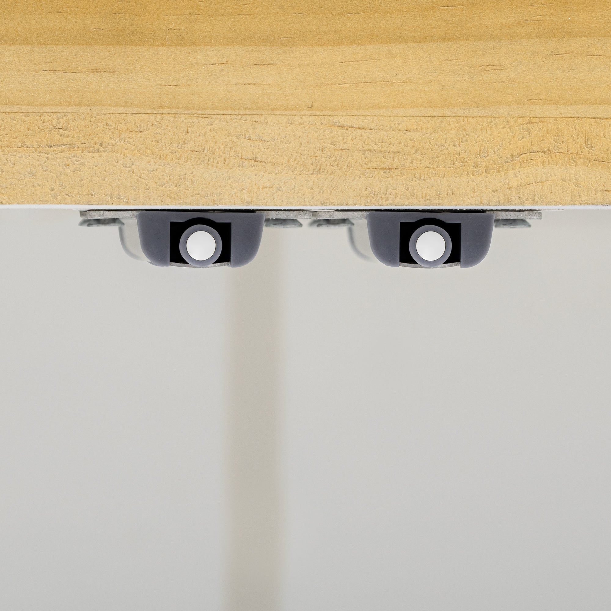 U-STYLE four door curved corner design wavy door panel cabinet with adjustable shelves