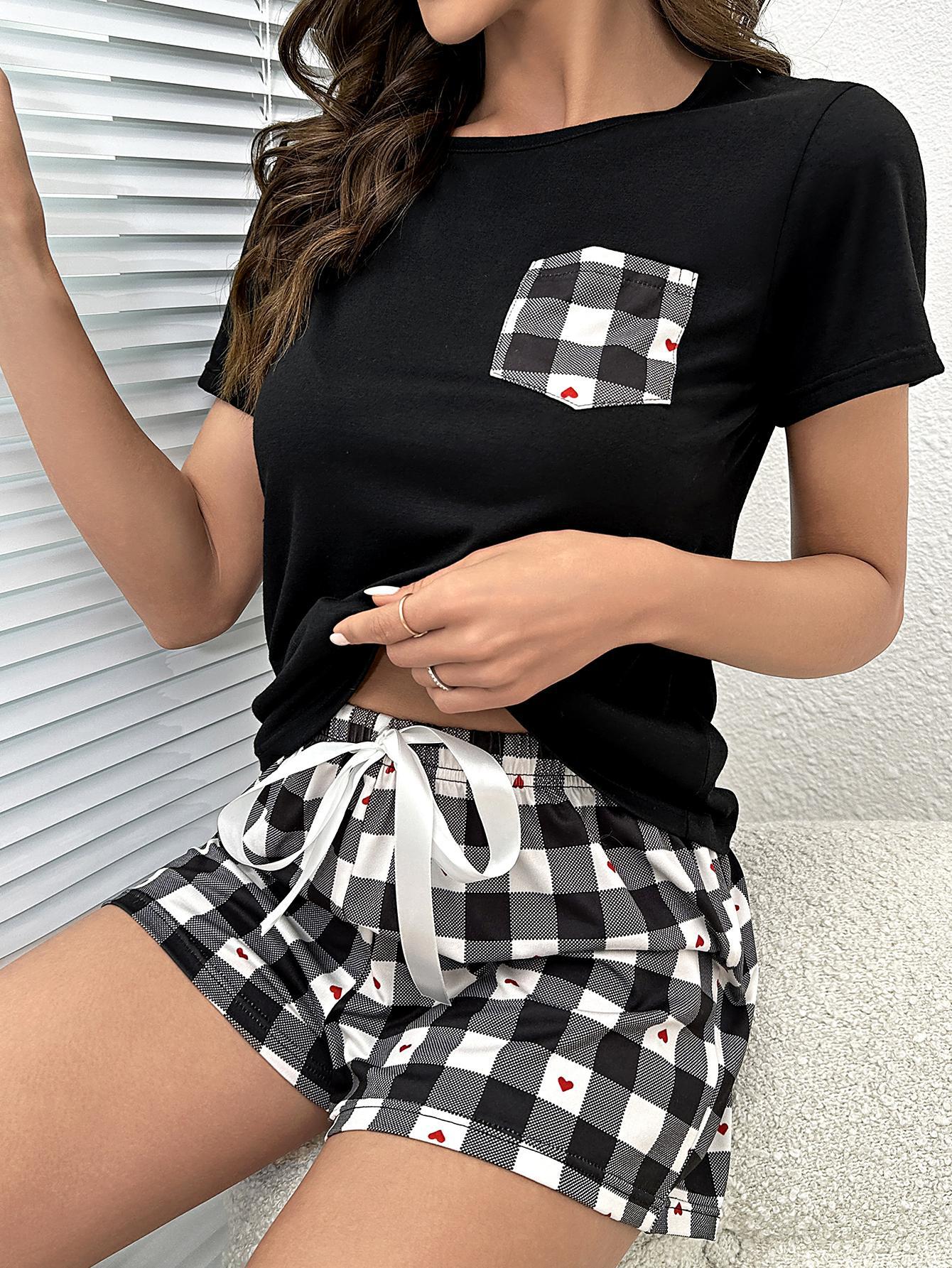 Ensemble de détente haut et short à carreaux en forme de cœur