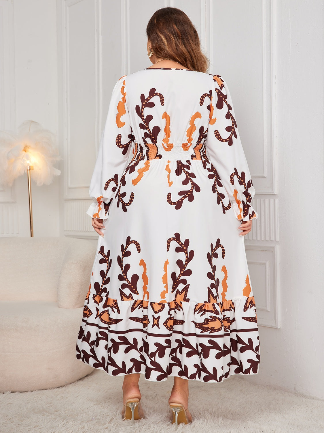 Robe grande taille imprimée à volants et manches volantées