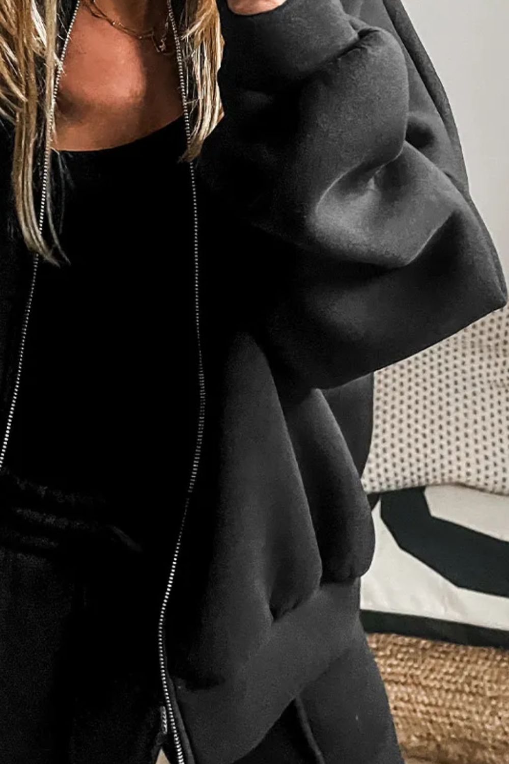 Ensemble haut à manches longues et pantalon zippé