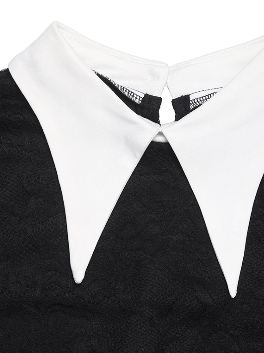 Robe mi-longue à manches longues et col contrasté en dentelle Perfee