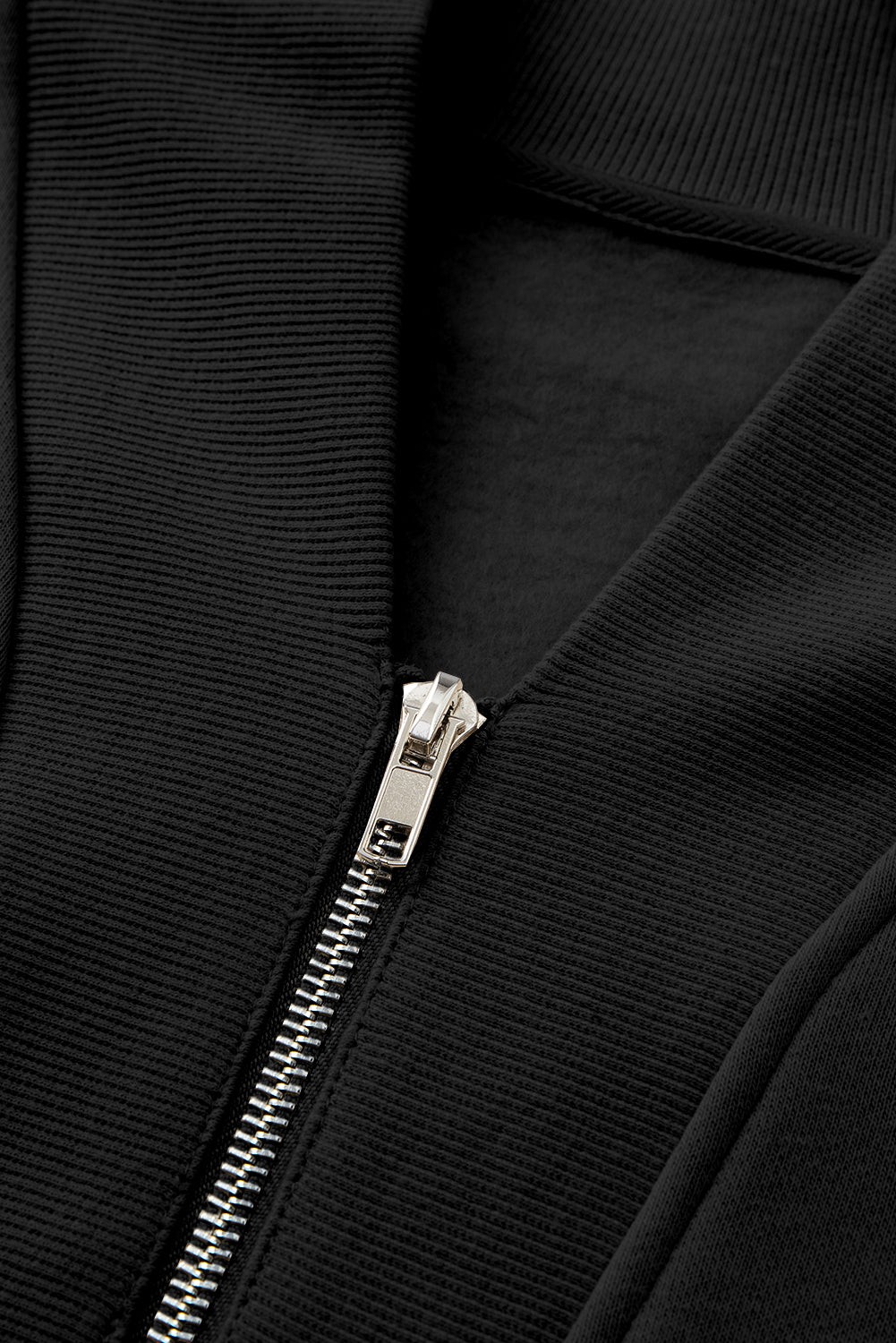 Ensemble haut à manches longues et pantalon à fermeture éclair quart de tour