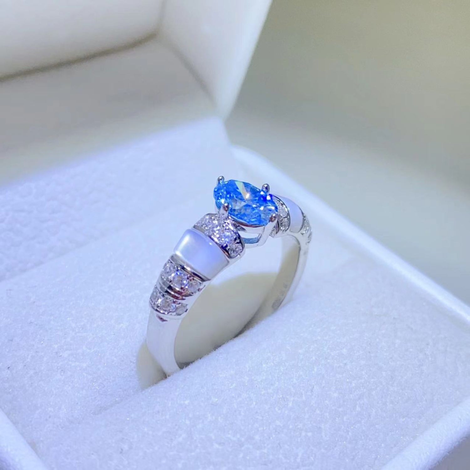 Bague en argent sterling 925 avec moissanite de 1 carat