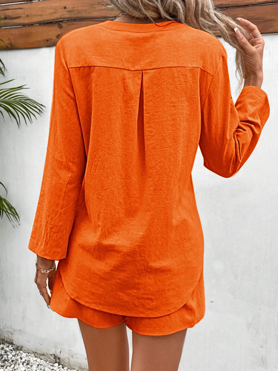 Ensemble haut à manches longues et short crantés
