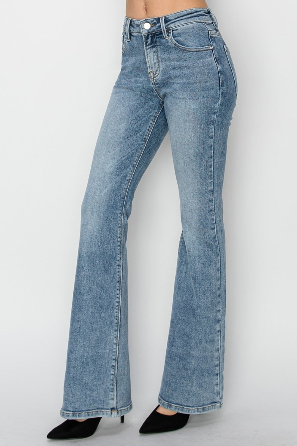 Jean bootcut taille mi-haute RISEN pleine grandeur