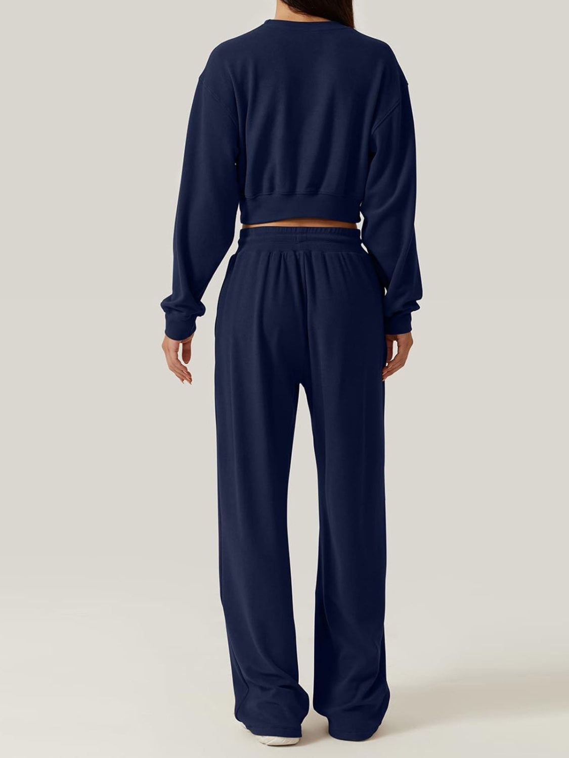 Ensemble haut à col rond croisé et pantalon à cordon de serrage