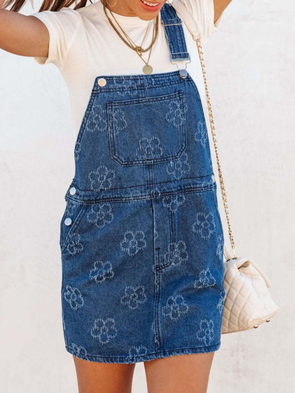 Robe salopette en jean à bretelles larges et poches