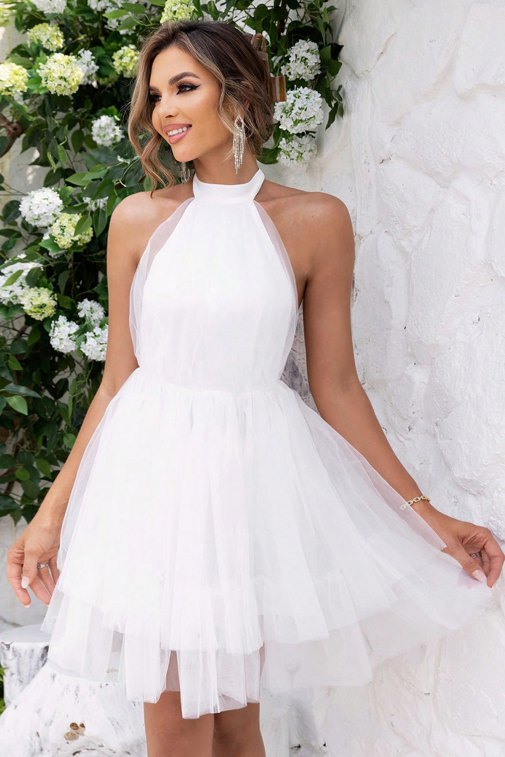 Robe dos nu en maille à col licou