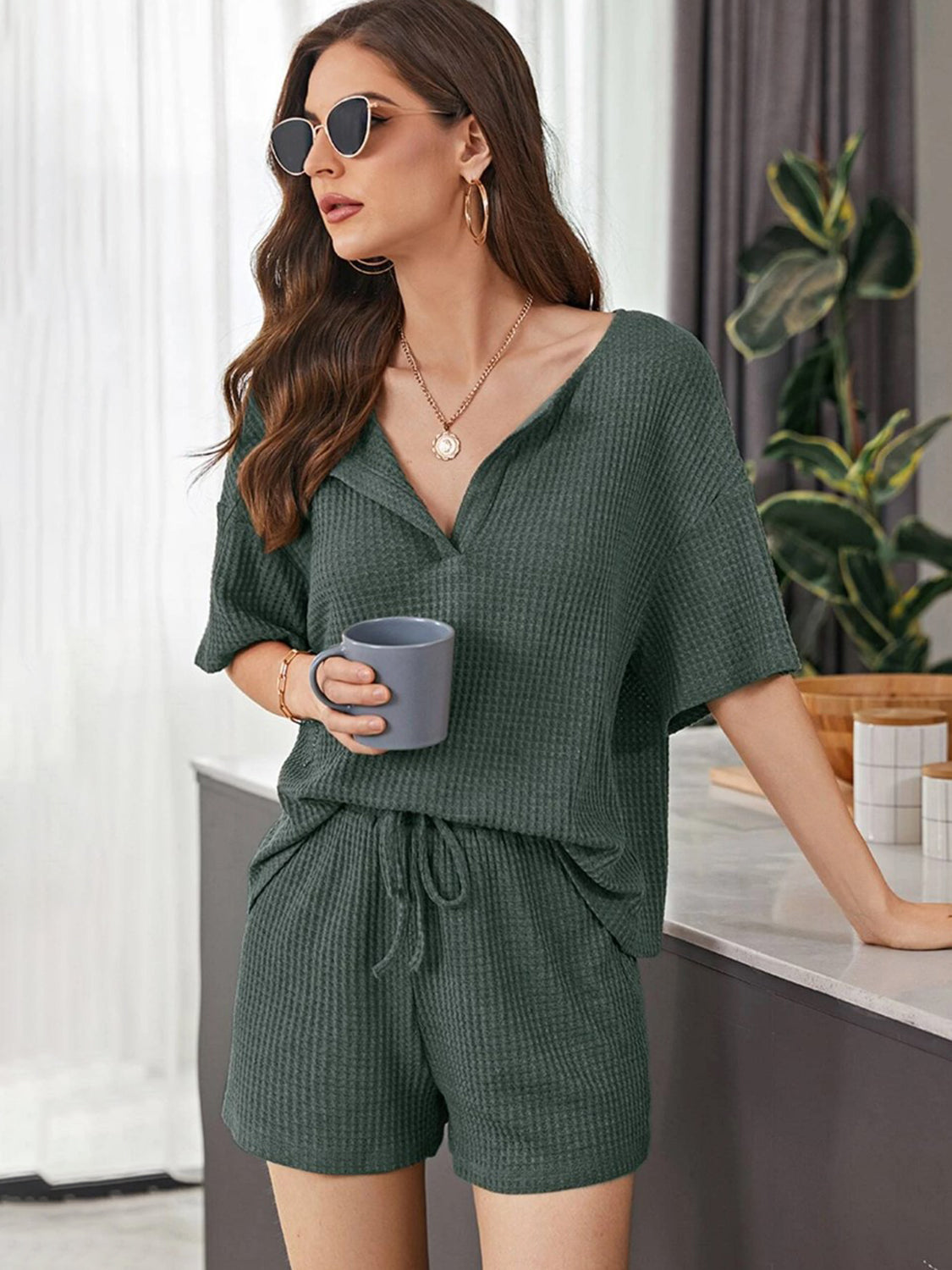 Ensemble haut et short en tricot gaufré à épaules tombantes, taille réelle