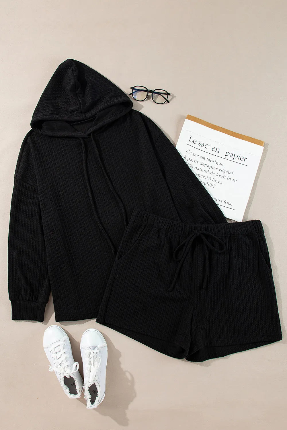 Ensemble sweat à capuche et short grande taille avec cordon de serrage et épaules tombantes