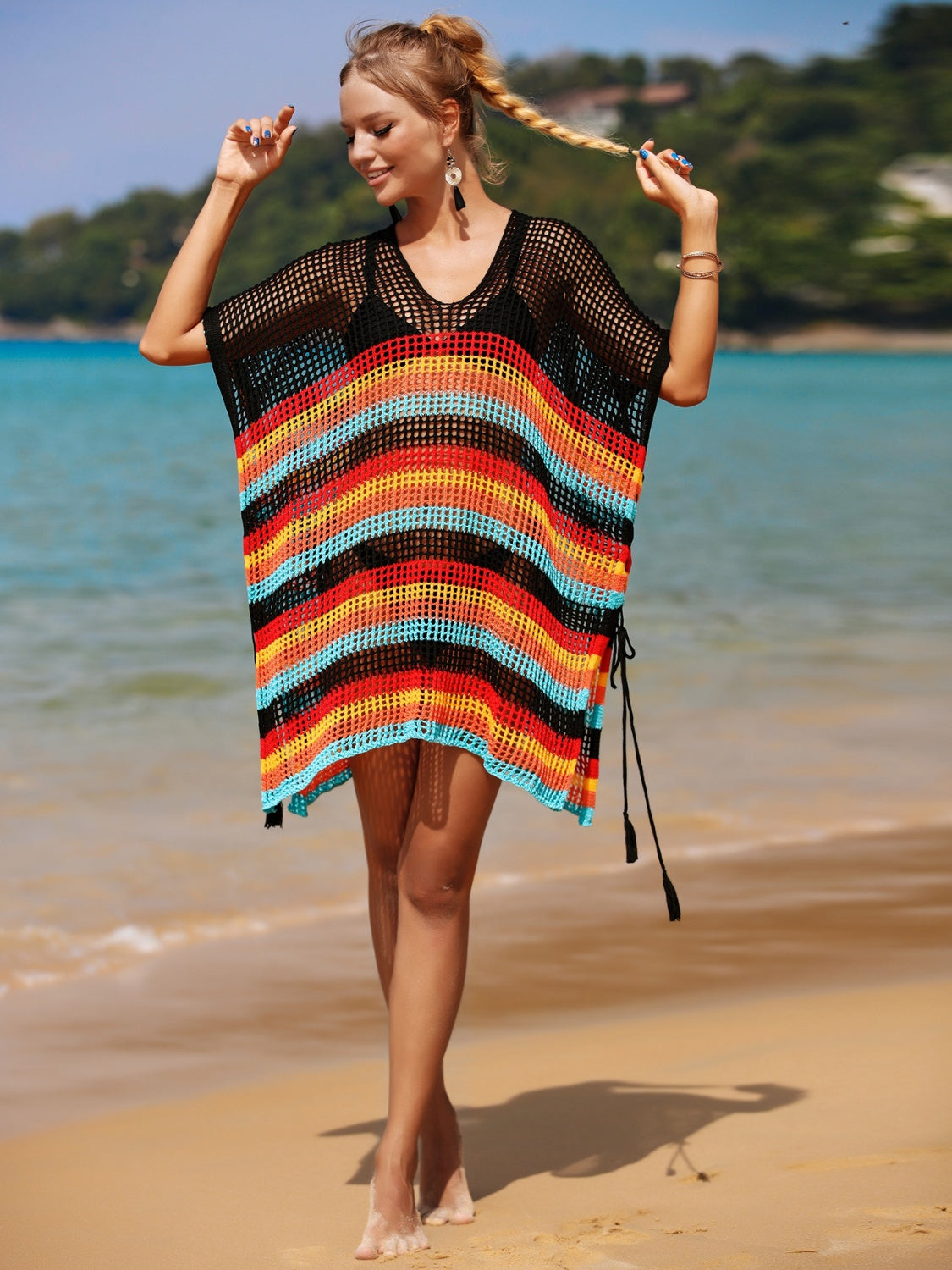 Cache-maillot rayé à découpes et pompons Motif ailes d'ange