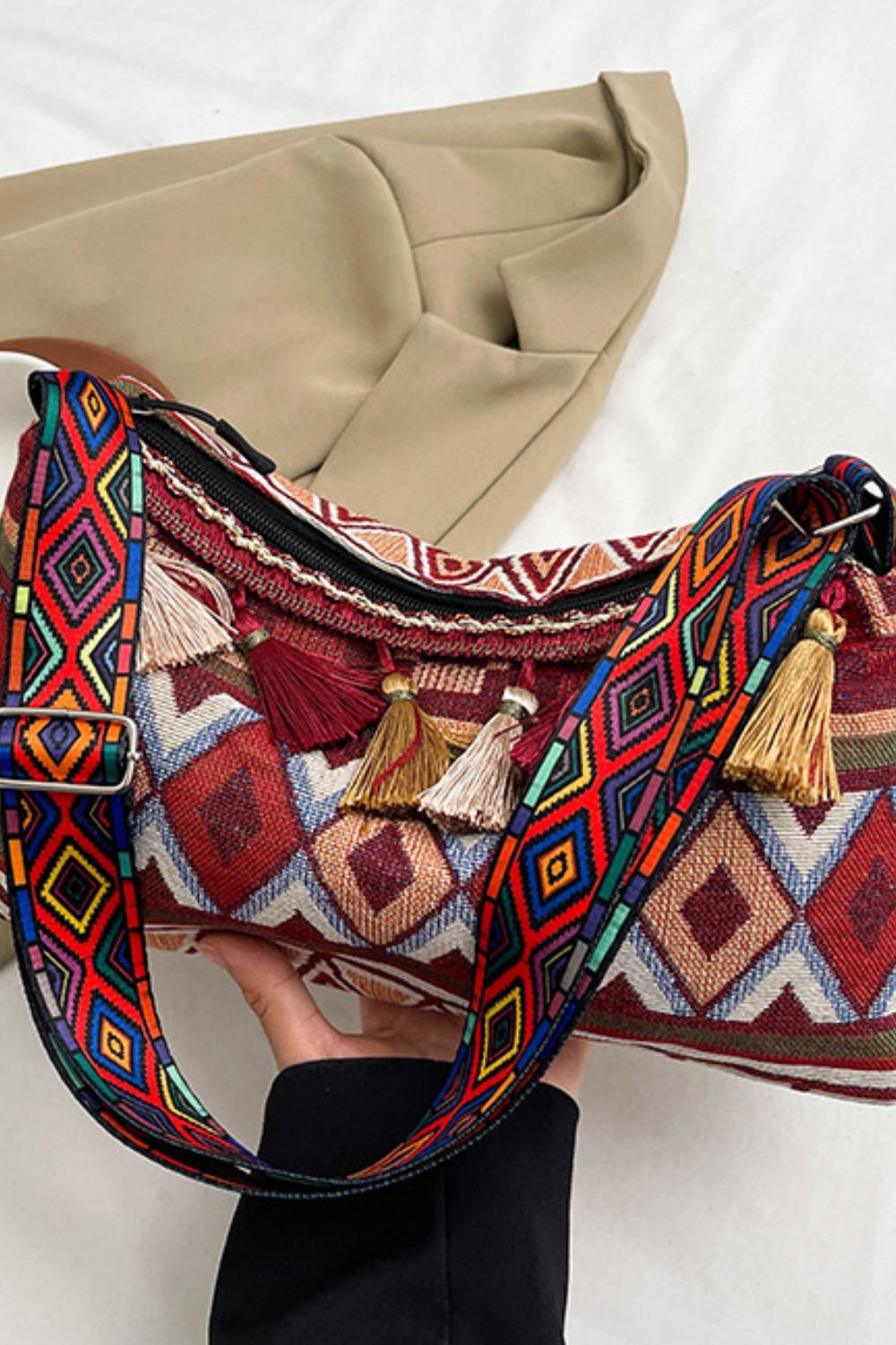 Sac à bandoulière réglable à pompon