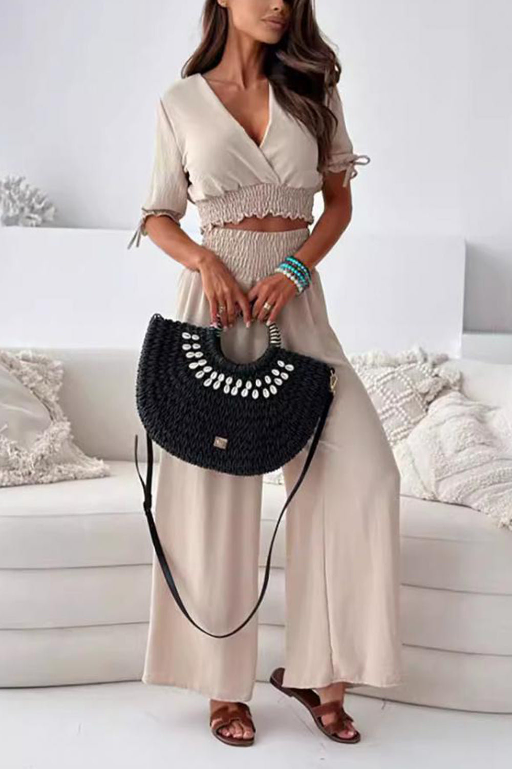 Ensemble haut à manches courtes et pantalon à surplis
