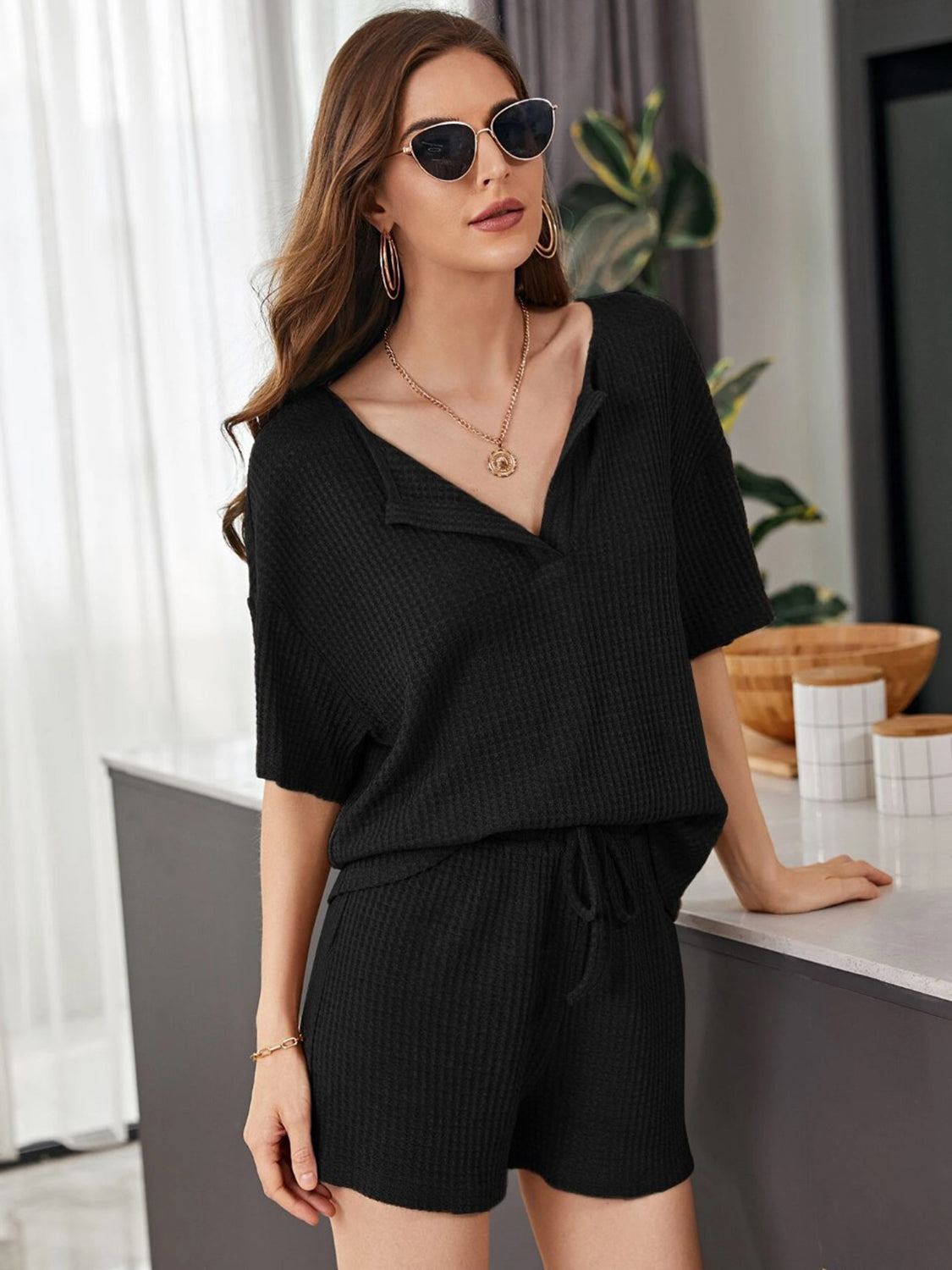 Ensemble haut et short en tricot gaufré à épaules tombantes, taille réelle