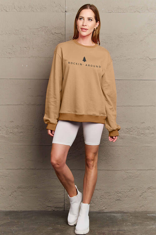 Sweat-shirt à manches longues ROCKIN AROUND taille réelle Simply Love
