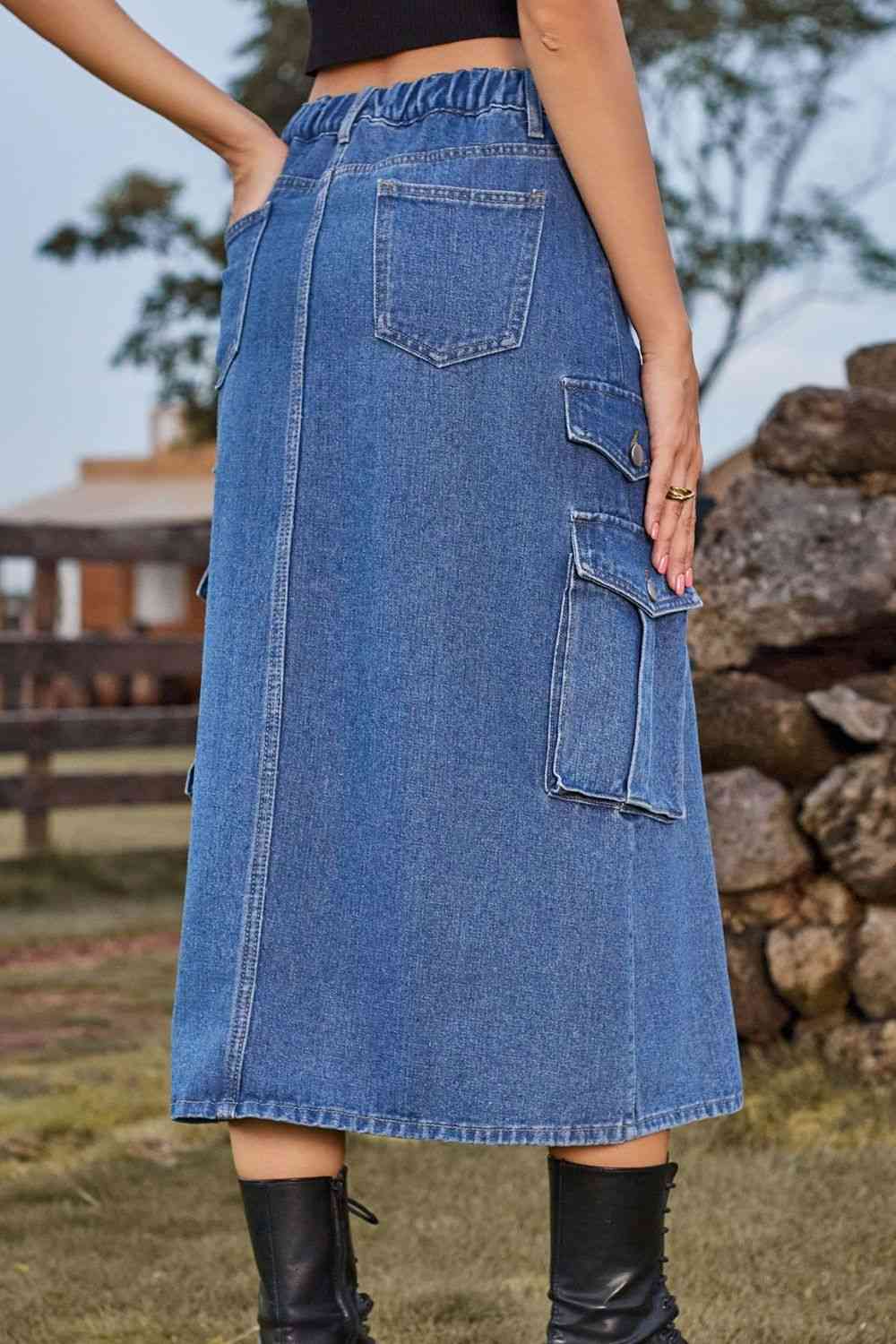 Jupe midi en jean fendue sur le devant avec poches
