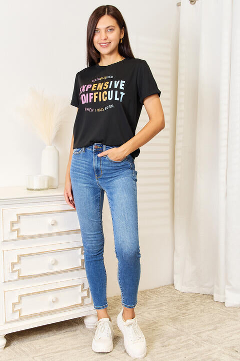 T-shirt à manches courtes et col rond avec slogan « Simply Love »