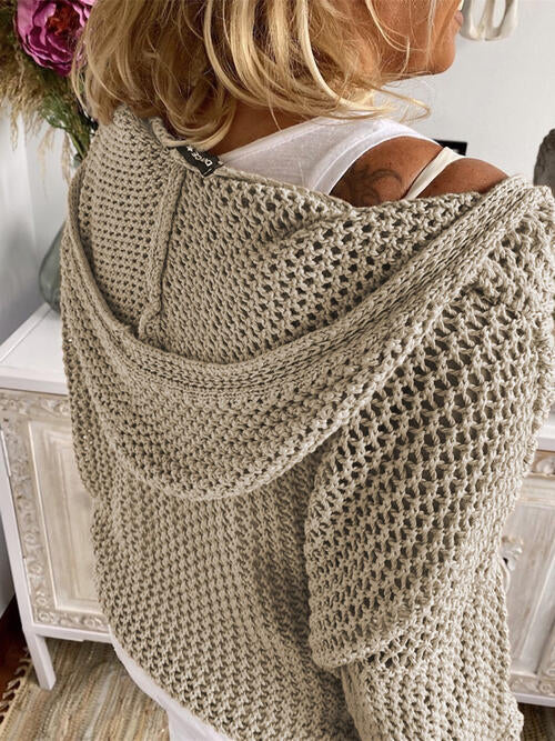 Pull à capuche ajouré à manches longues