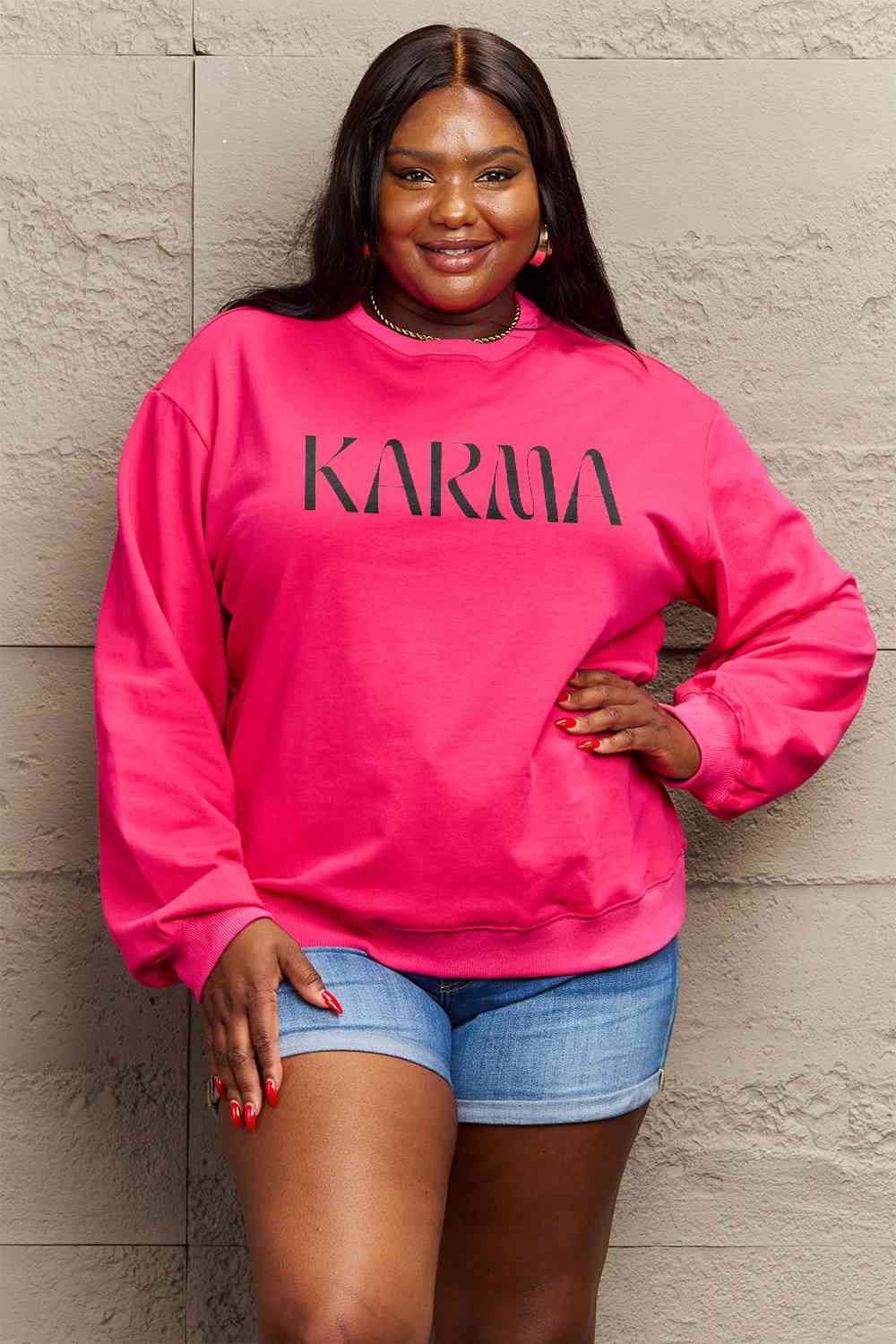 Sweat-shirt graphique KARMA taille réelle Simply Love