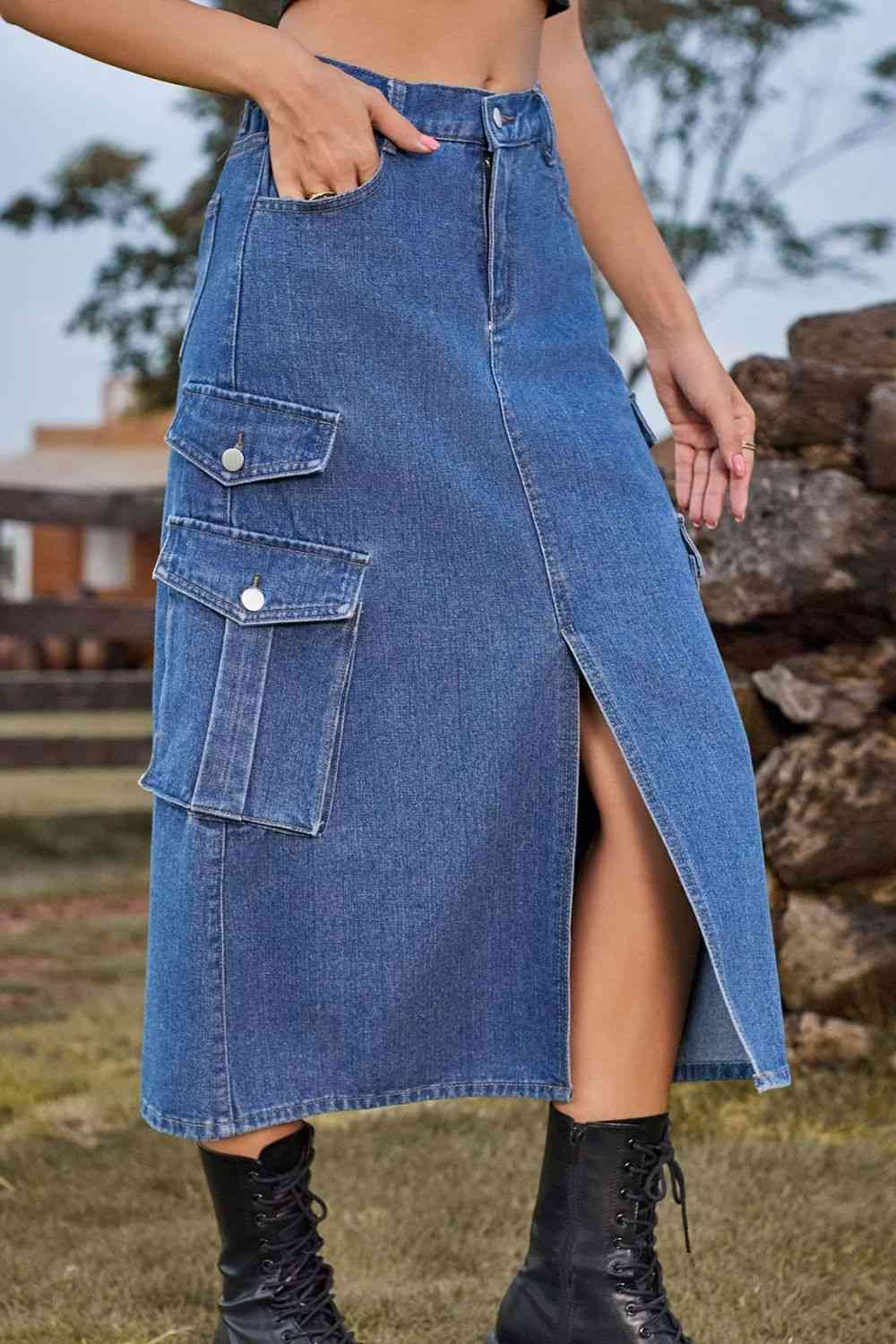 Jupe midi en jean fendue sur le devant avec poches