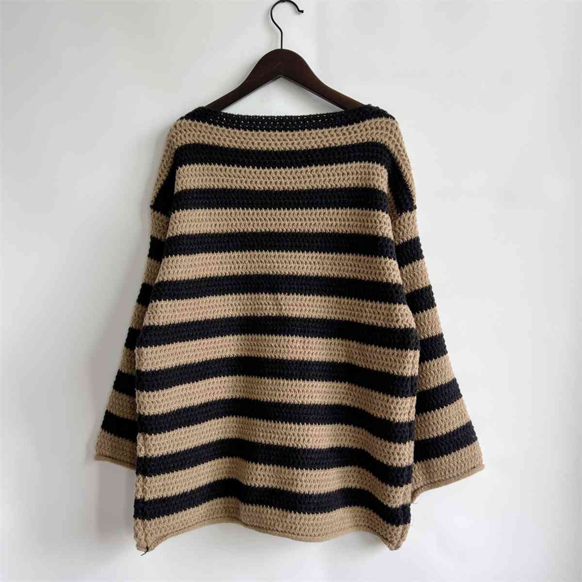 Pull rayé à col rond et manches longues