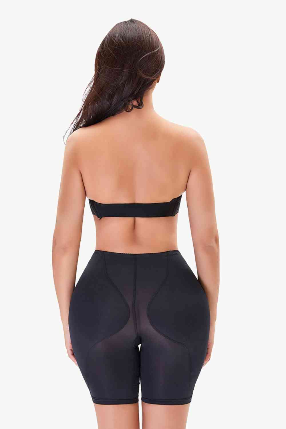 Short gainant à enfiler taille haute