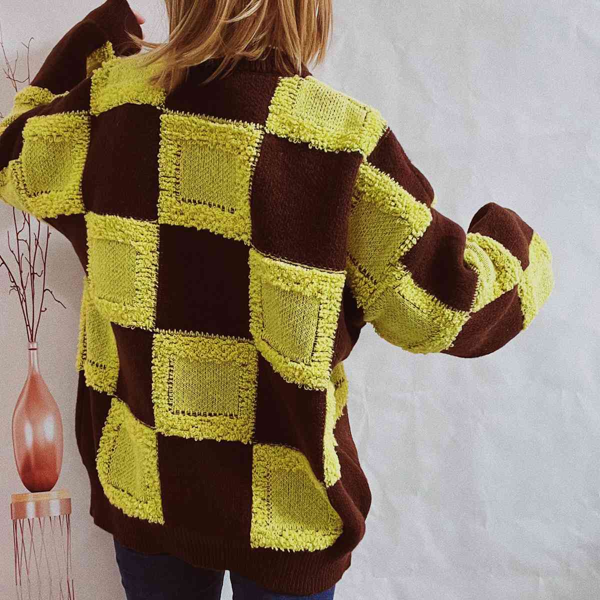 Pull à carreaux à col rond et manches longues