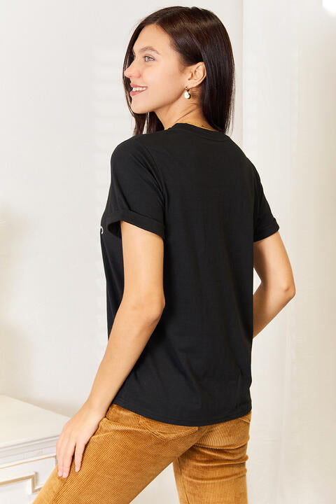 T-shirt col rond graphique Simply Love Letter