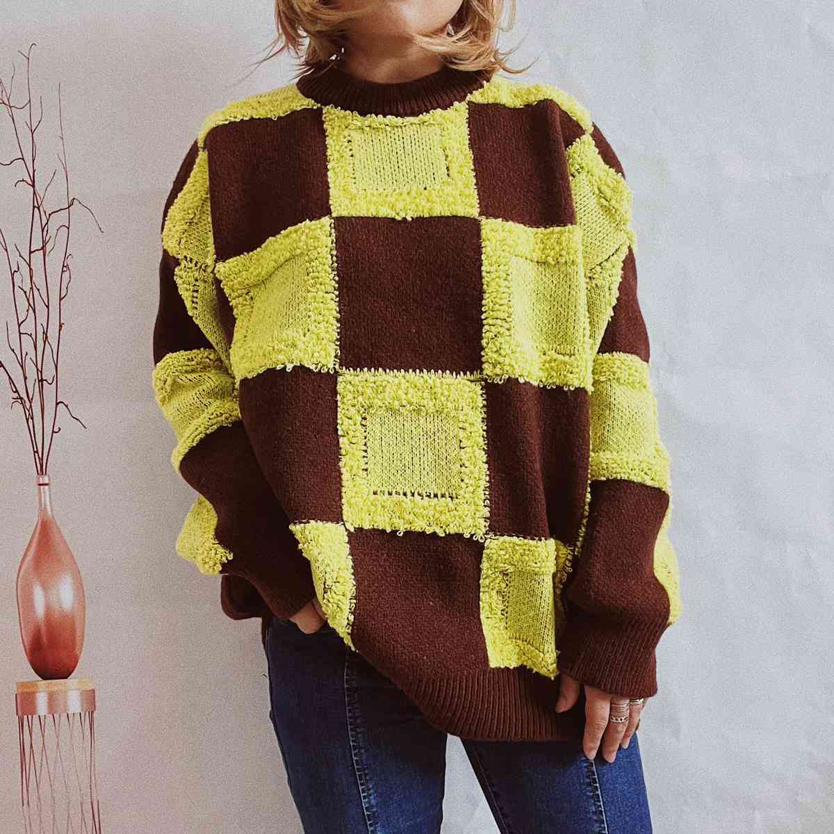 Pull à carreaux à col rond et manches longues