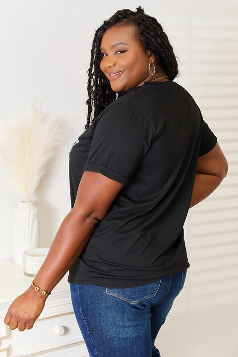 T-shirt à manches courtes et col rond avec slogan « Simply Love »