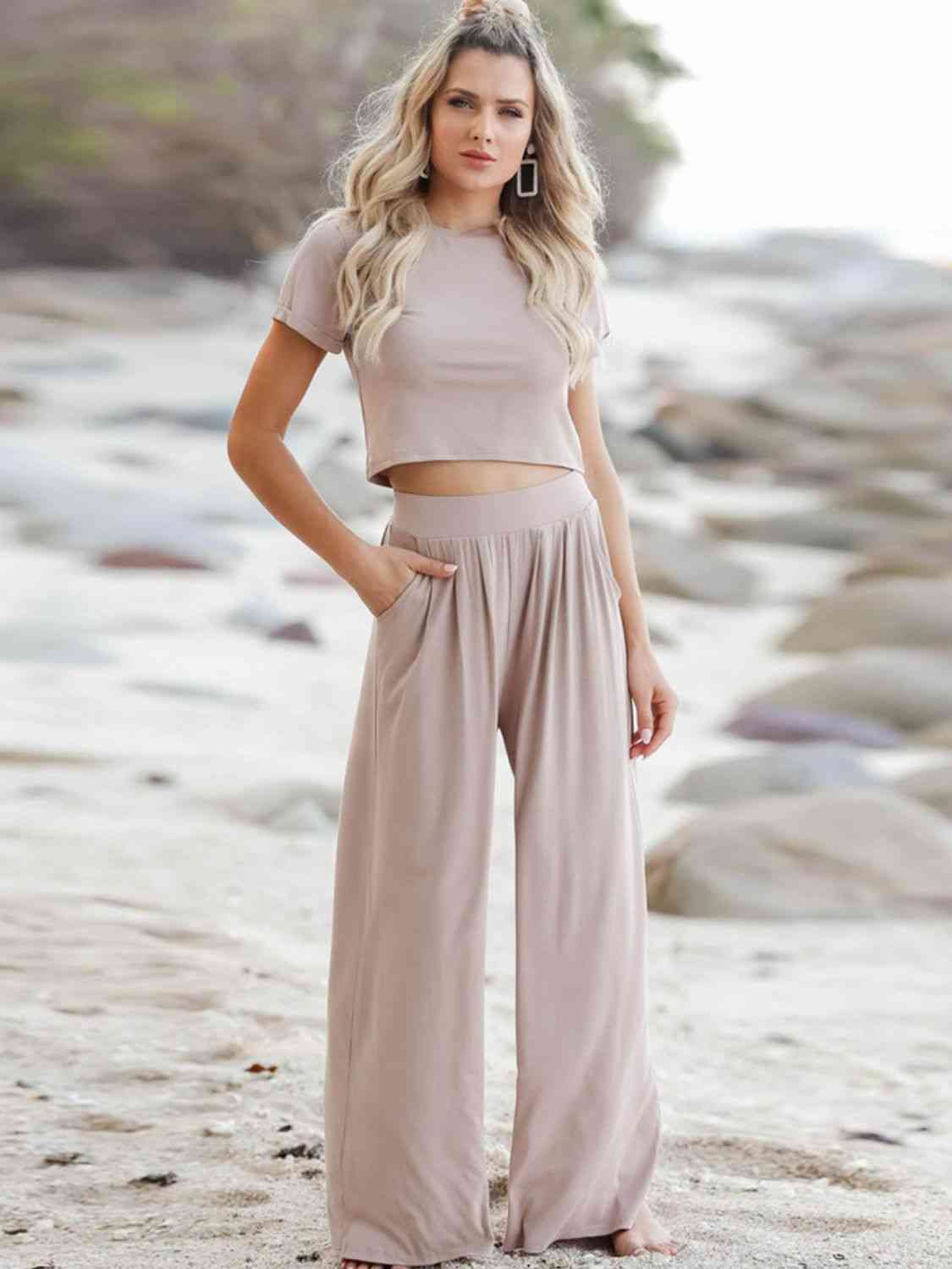 Ensemble t-shirt à manches courtes et pantalon large