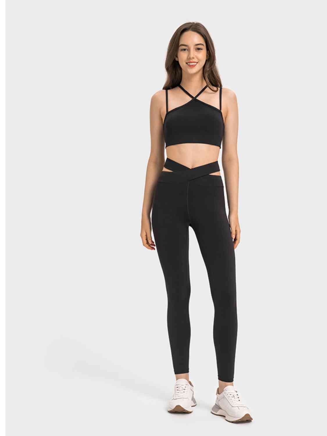 Leggings de sport à découpes croisées