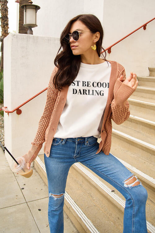 T-shirt à manches courtes Simply Love Full Size JUST BE COOL DARLING