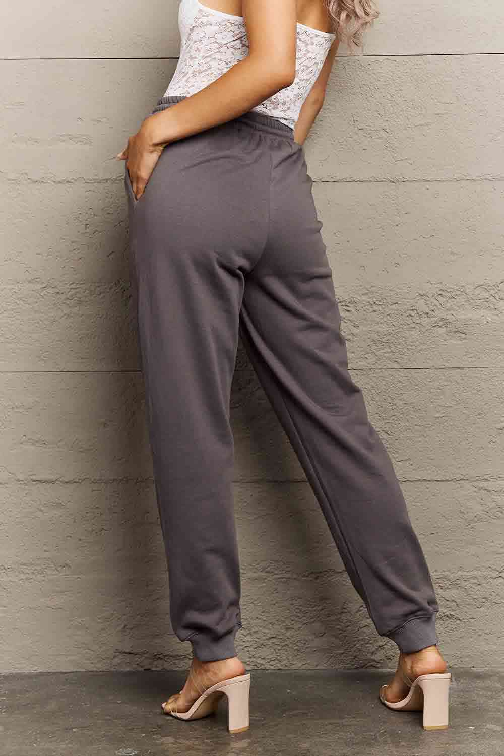Pantalon de survêtement long à cordon de serrage et motif ange Simply Love
