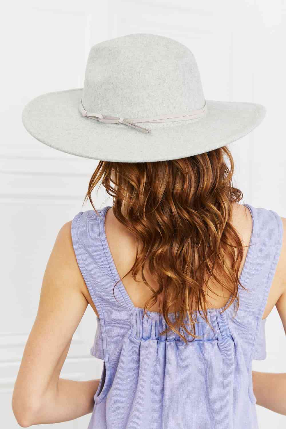 Chapeau Fedora Fame Festival Babe