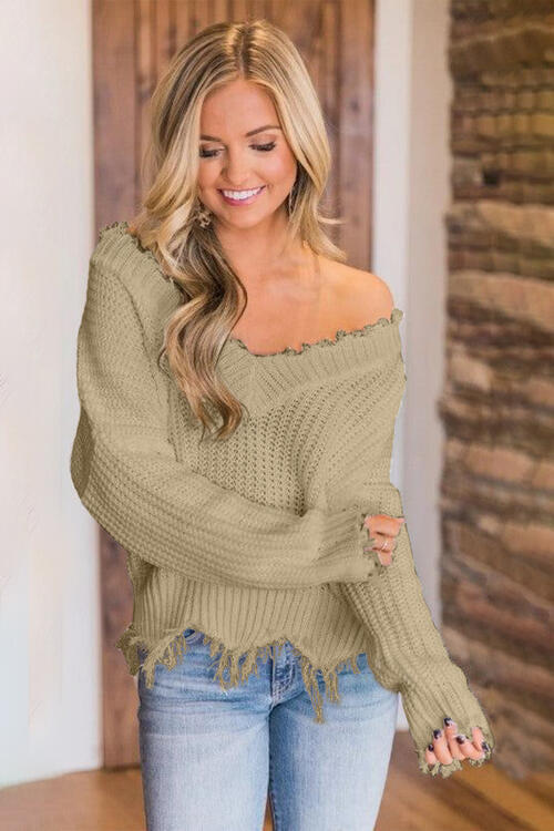 Pull à ourlet effiloché et épaules tombantes