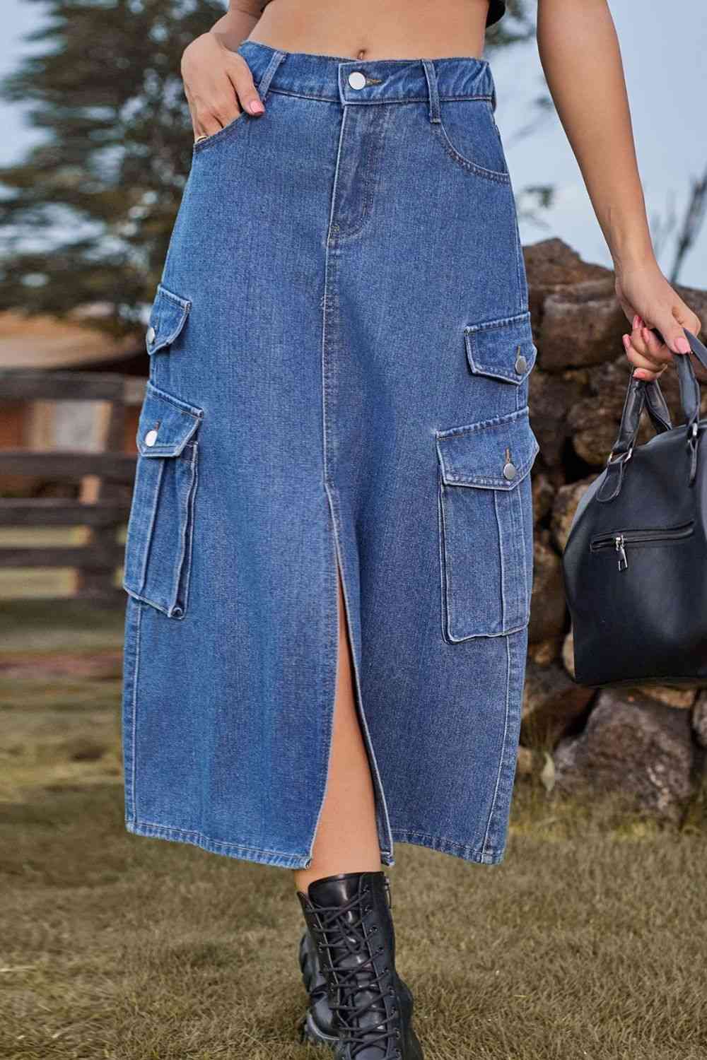 Jupe midi en jean fendue sur le devant avec poches