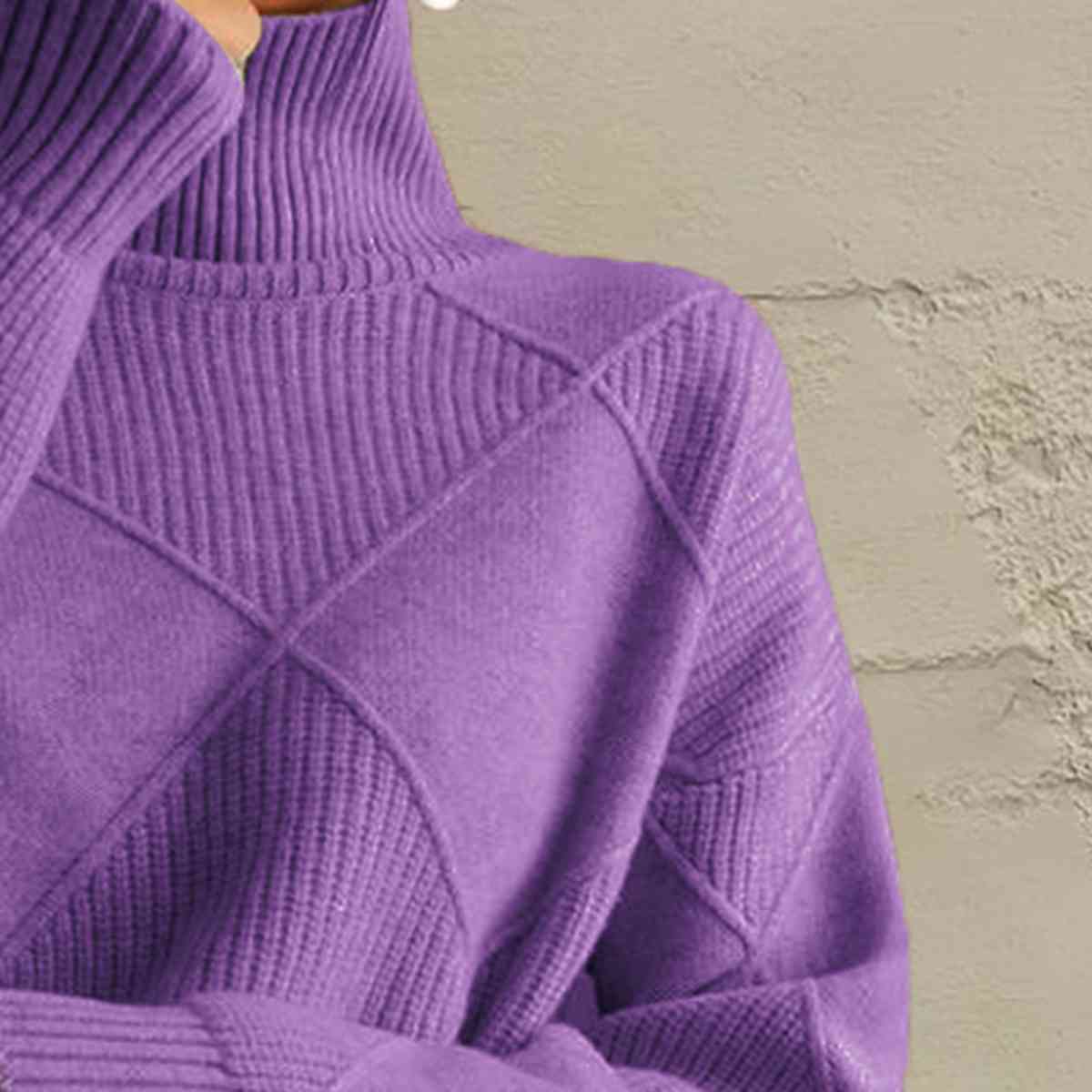 Pull à col roulé géométrique à manches longues