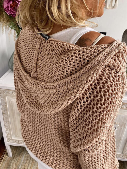 Pull à capuche ajouré à manches longues