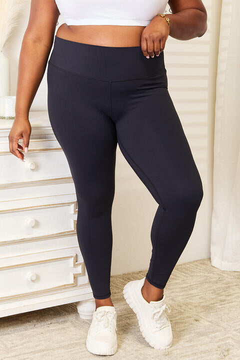 Leggings de sport à taille large Double Take
