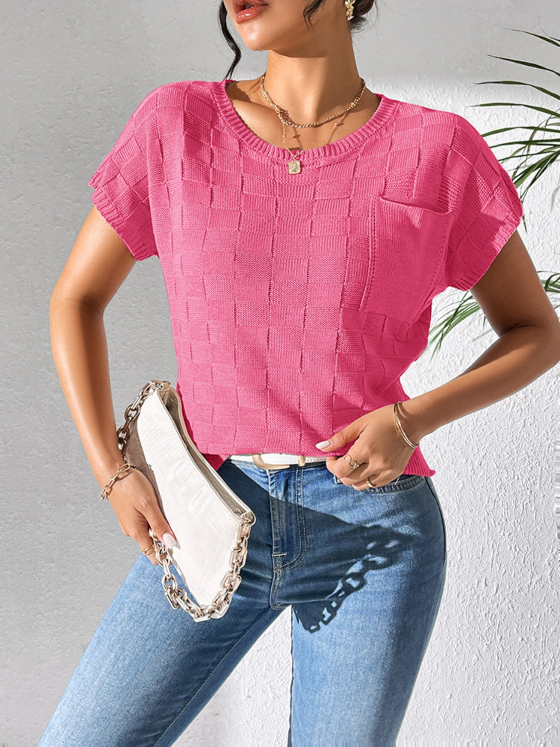 Short sleeve knit top